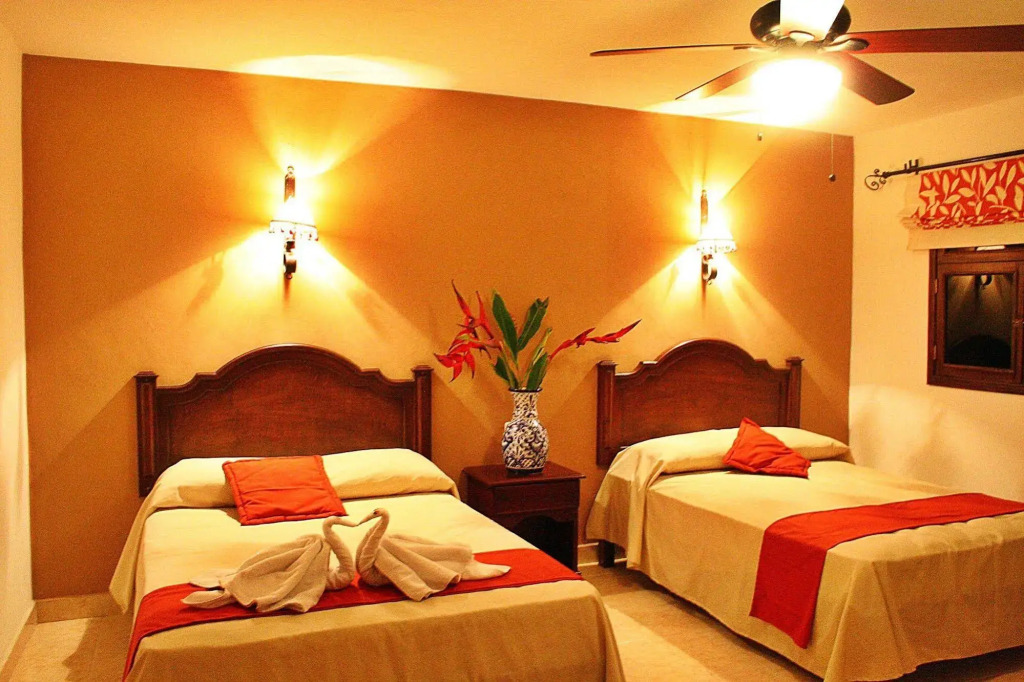 La Aurora Hotel Colonial