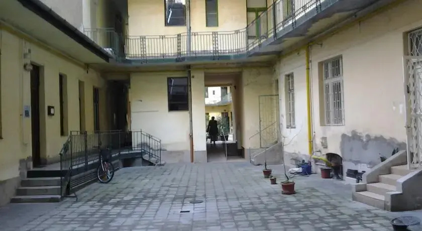 Apricot Hostel