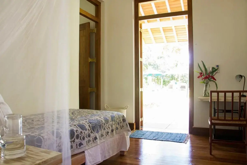 Boundary House. 4 bedrm villa with private Chef