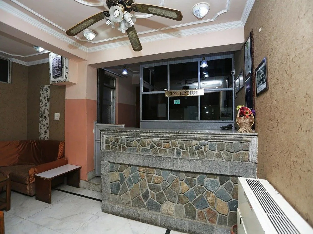 Oyo 24966 Grand Hotel And Restaurant