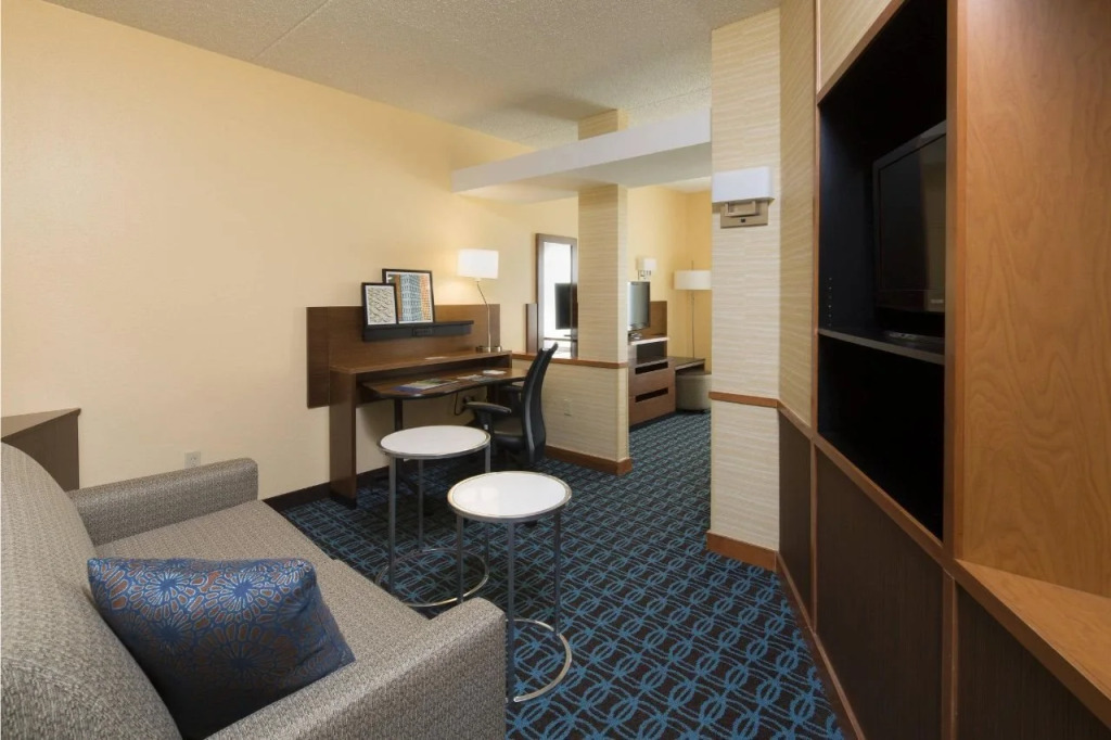 SpringHill Suites by Marriott Newark International Airport