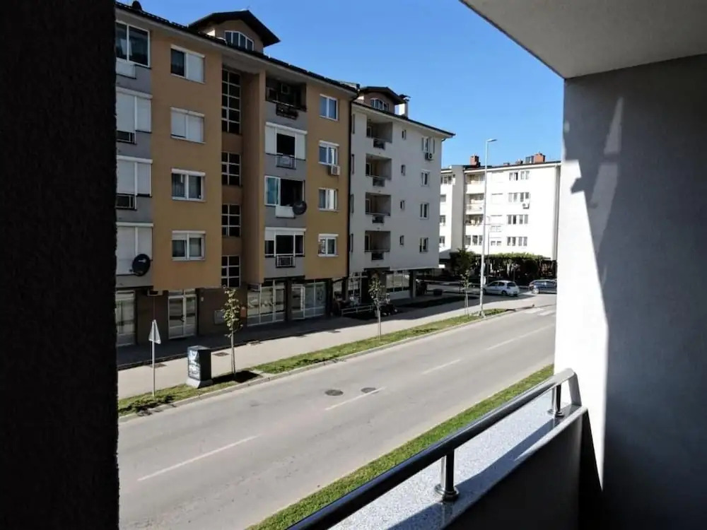 Apartman 1 Lux S V Istocno Sarajevo Lukavica Hilandarska Centar