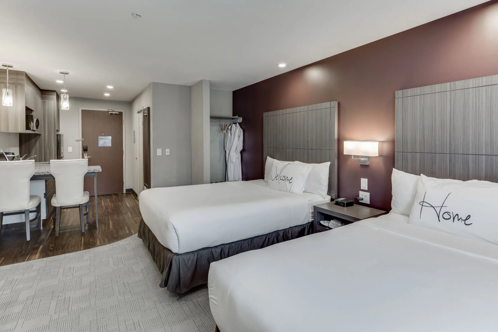 Home Inn & Suites Saskatoon South