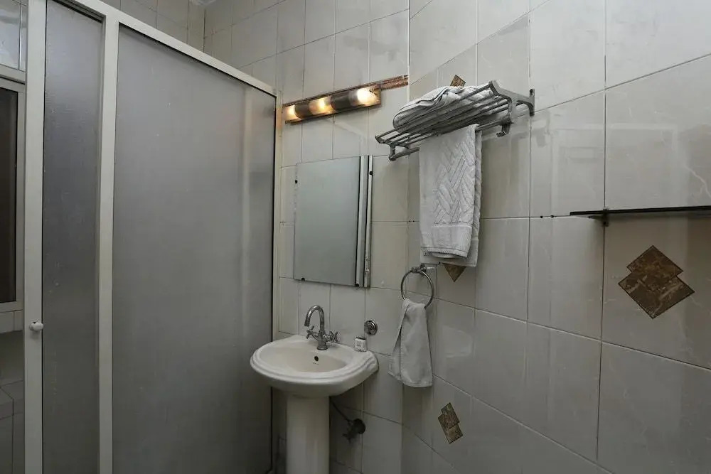 OYO 33359 Corporate Villa