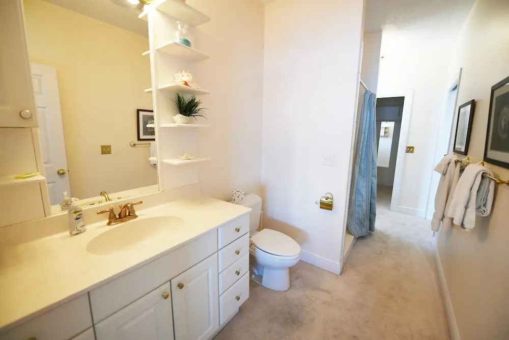 Ocean Sunrise Apartment 5
