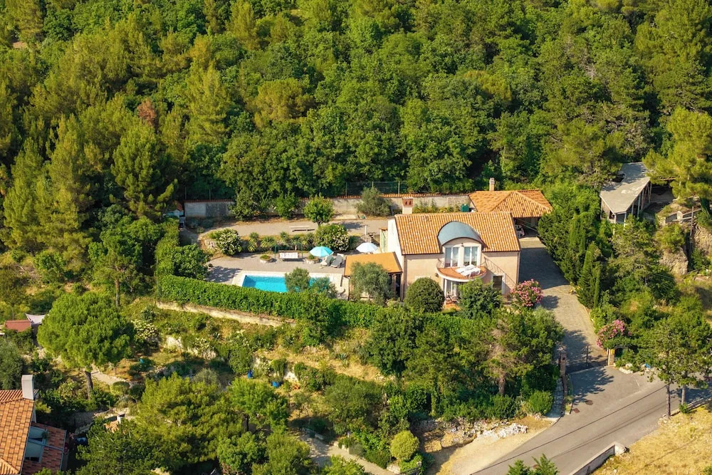 Tiny House With Private Pool Kostrena