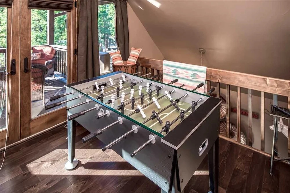 Fifth Dimension - Two Bedroom Cabin with Hot Tub
