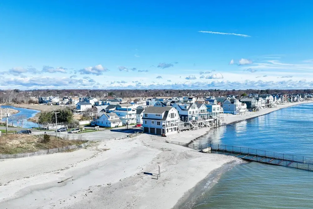 Milford Vacation Rental 1 Block to Beach