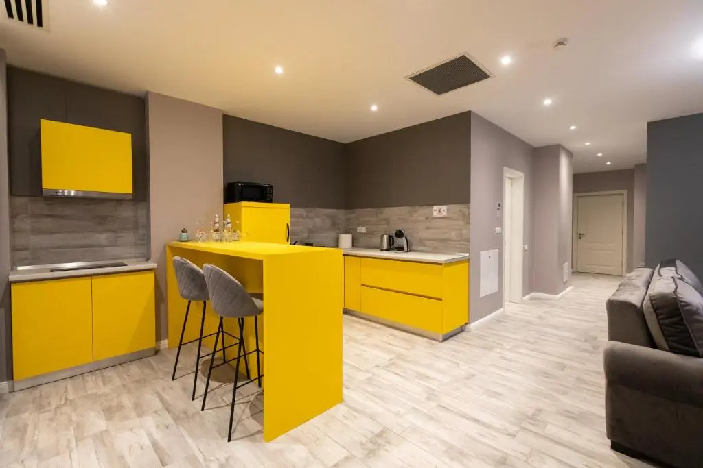 Omnia Apartments