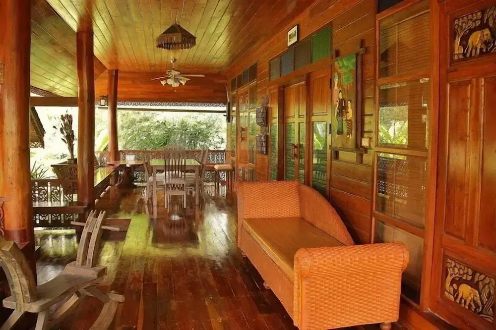 Thai Villa Resort