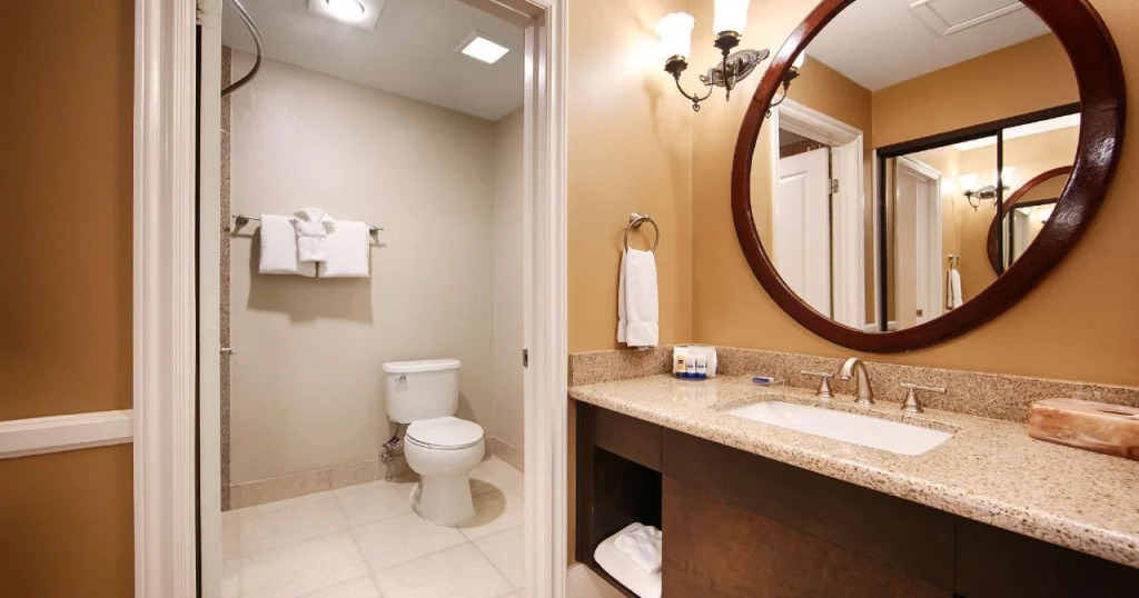 Best Western Plus San Pedro Hotel and Suites