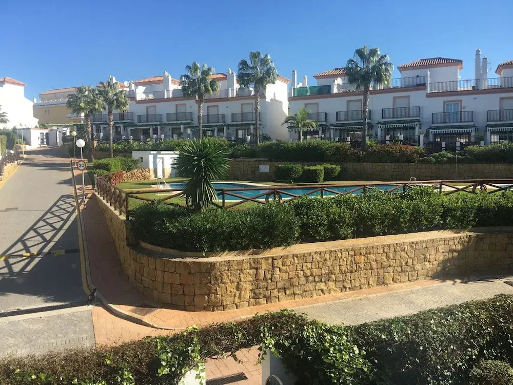Cabopino/townhouse/marbella/sleeps6/pool