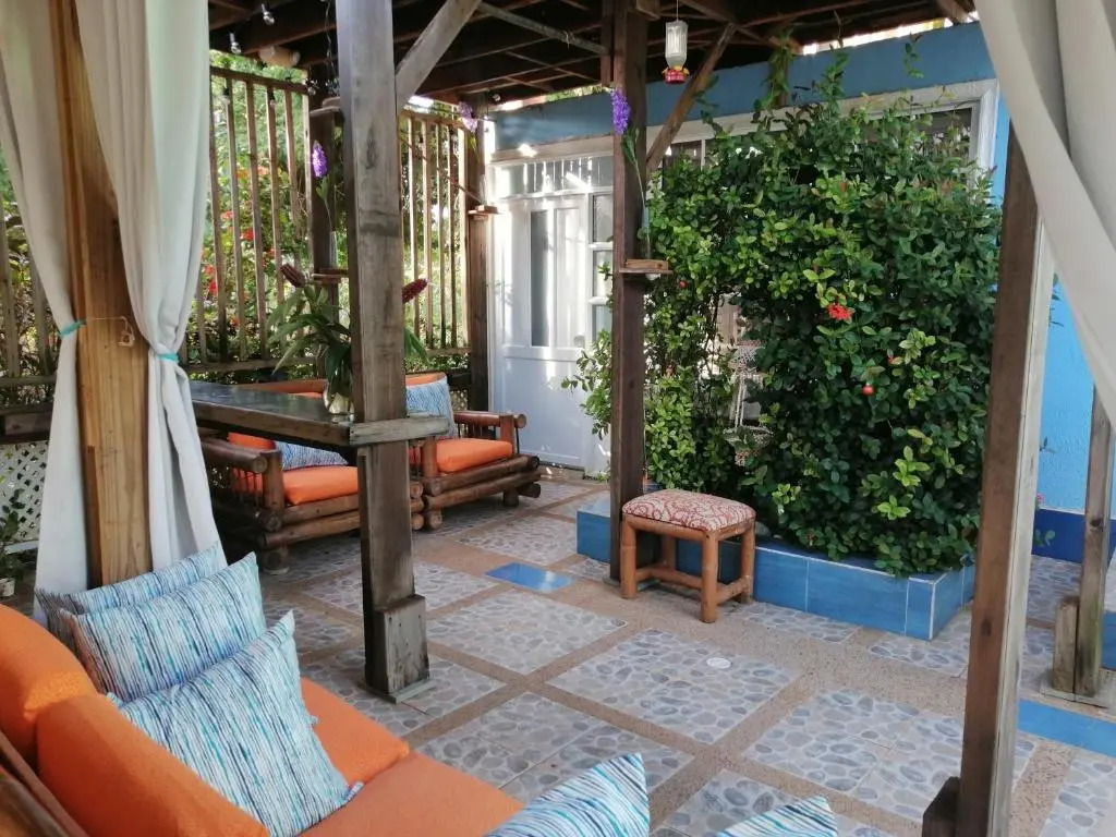 Casa Royal Palm Inn