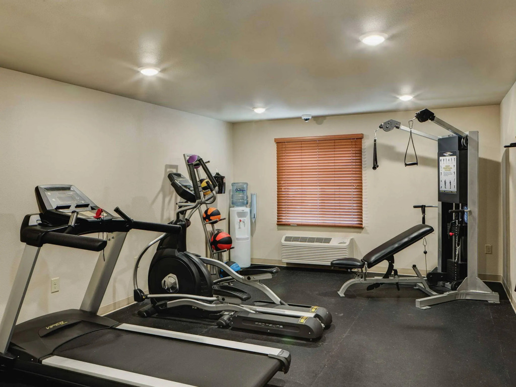 WoodSpring Suites Columbus NE I-270 Airport