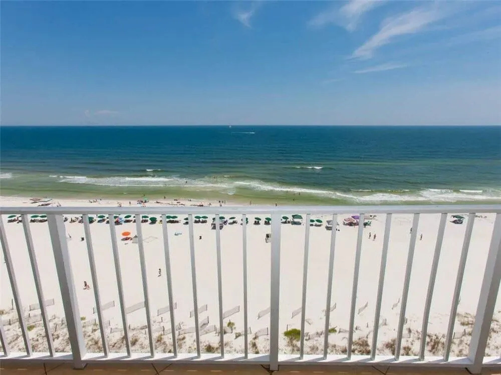 Summerchase 1008 - 3 Br condo by RedAwning