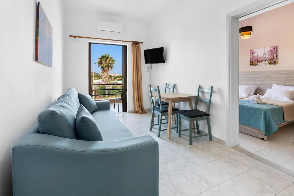 Sun Beach Apartments in Chania 09 11