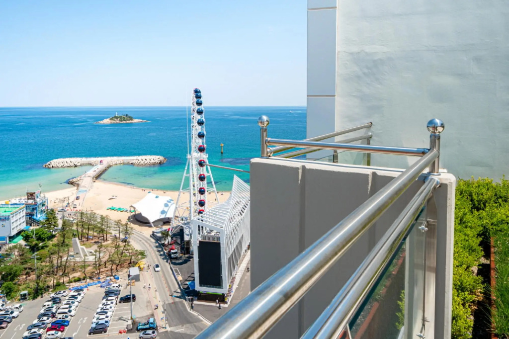 Ocean Suite 1 Bedroom Apartment
