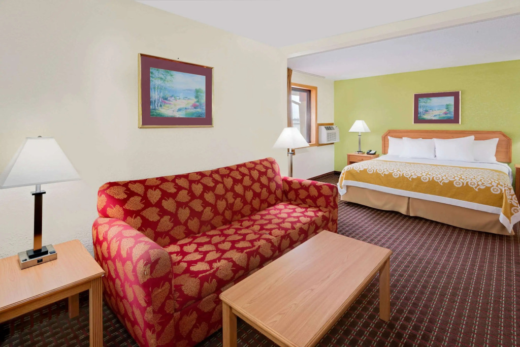 Days Inn by Wyndham Fort Dodge