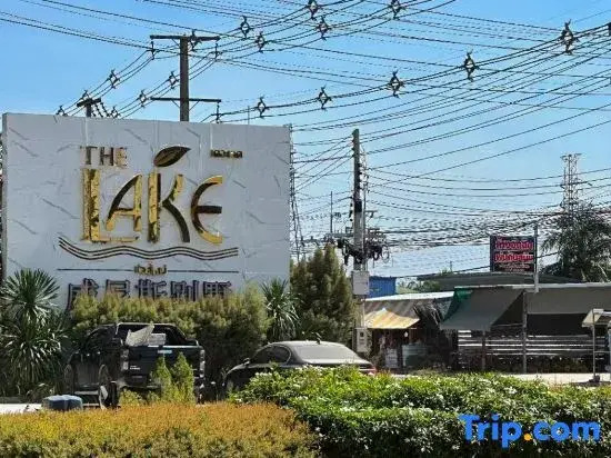The Lake Venice Villa 12/190