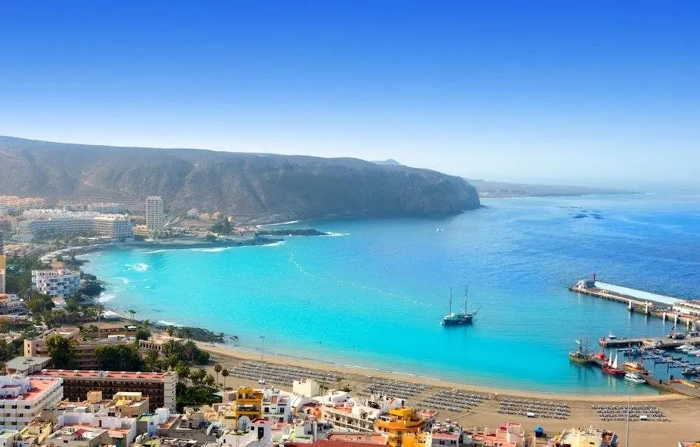 Apartment With 2 Bedrooms in Costa del Silencio, With Wonderful sea View, Shared Pool, Furnished Terrace - 700 m From the Beach