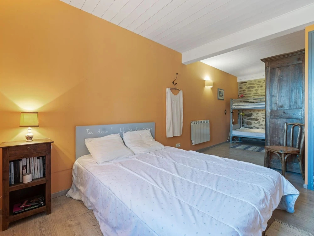 Holiday Home Saint-Beauzire near Pauillac Castle