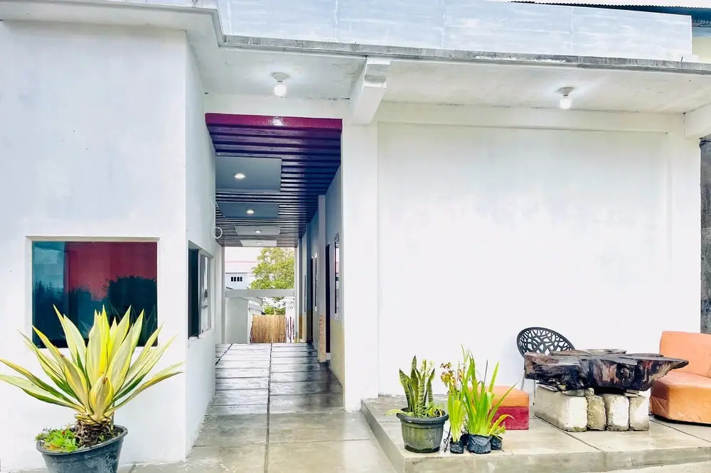 RedDoorz at Hardi Homestay near Funland Berastagi