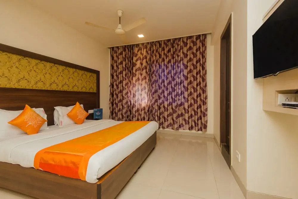 OYO 3441 Hotel Veer Residency