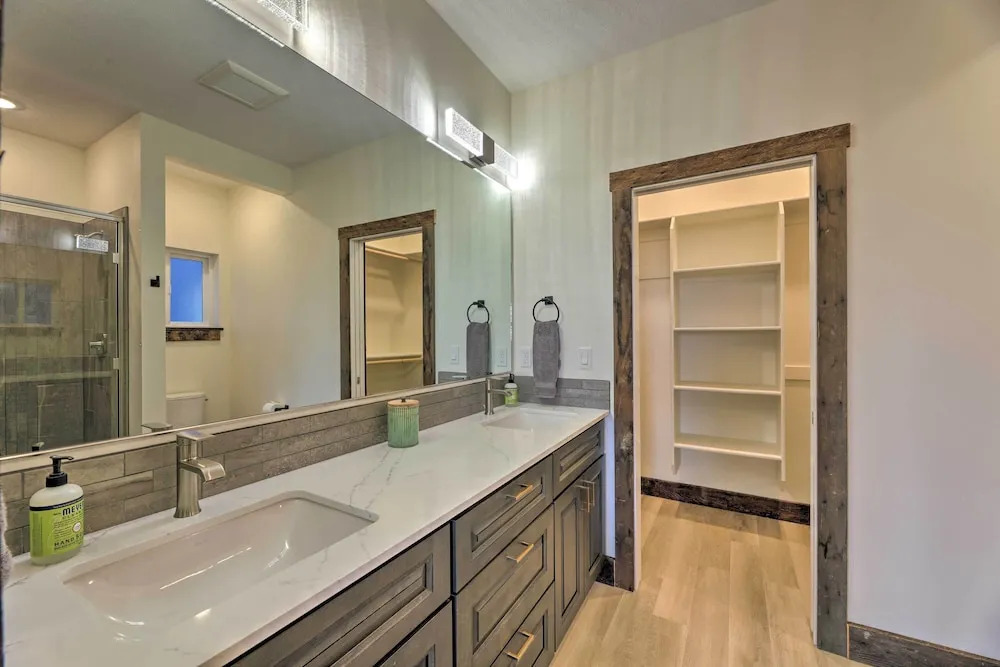Remodeled Sanderling Sea Cottages, Unit 4