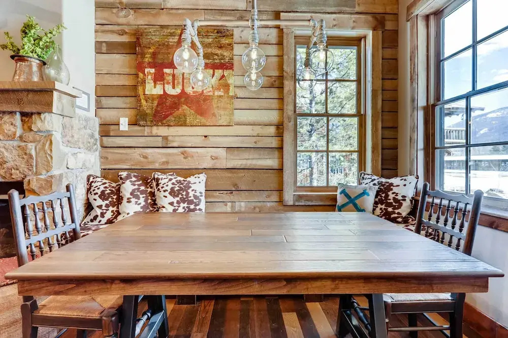 2 Blocks To Grand Lake: Downtown Western Cabin!