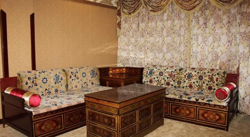 Tashi Choeta Hotel