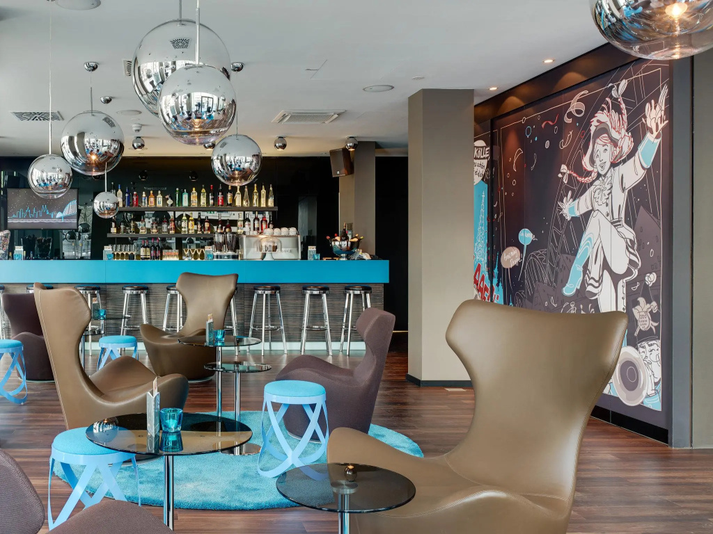 Motel One Köln-Mediapark