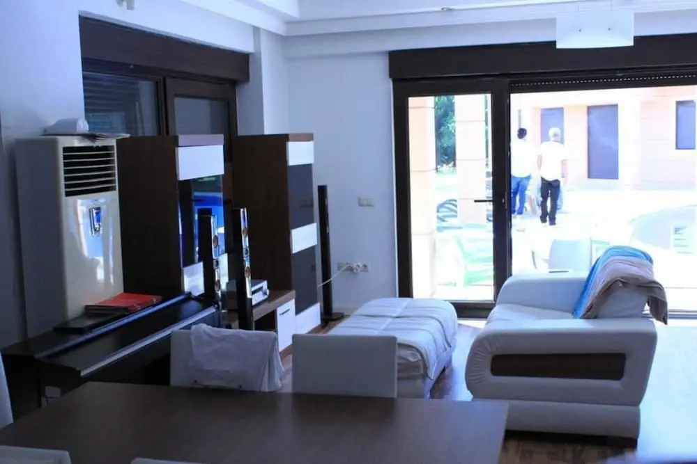 Villa Elm 4 by Elm