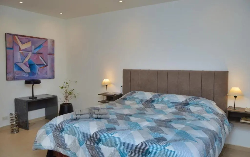 Hermoso departamento entero 2 Dormitorios con cochera B Urca