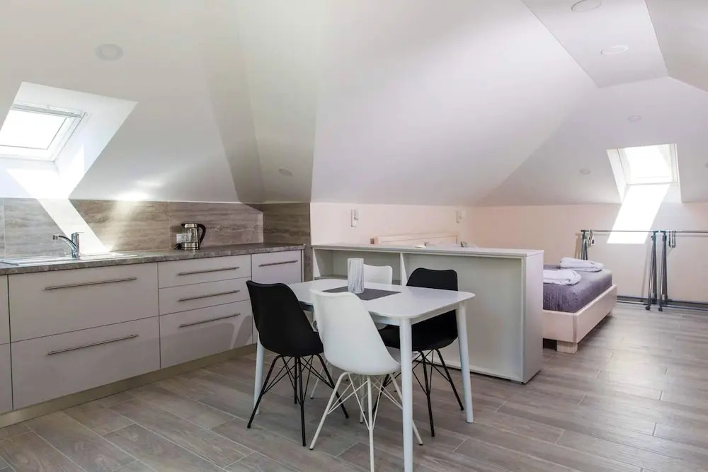 Spacious Villa with Private Pool in Dubrovnik