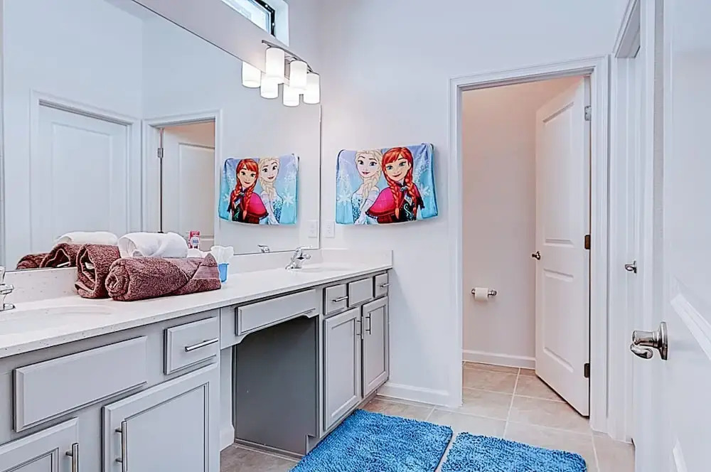 5893 Family Fun Home With Pool Near Theme Parks