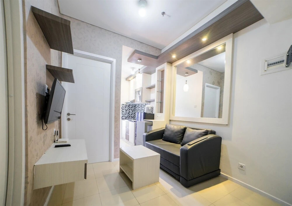 Relaxing Apartment at Parahyangan Residence