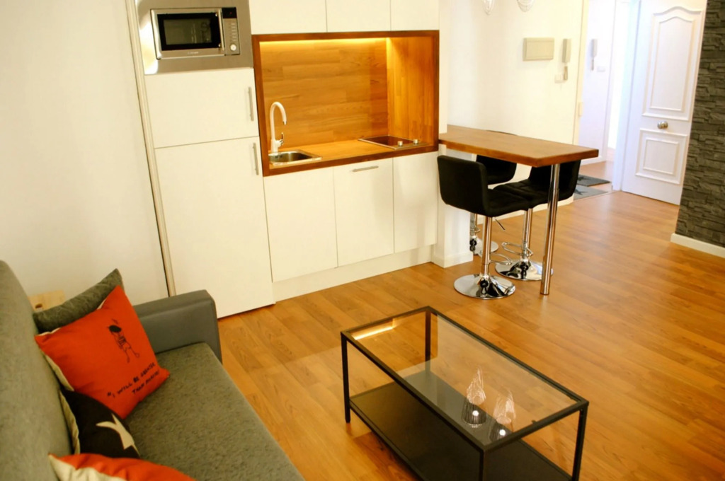 APARTAMENTOS DOÑA CARMEN - Alojamiento en Málaga capital