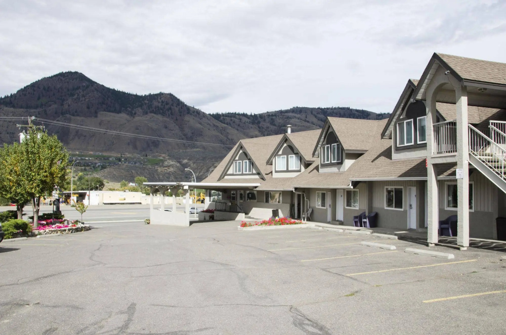 Econo Lodge Inn & Suites Kamloops