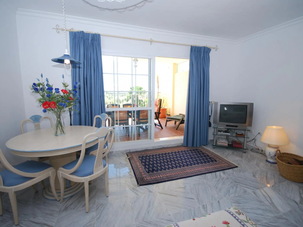 Apartment in Alhaurín el Grande near golf course
