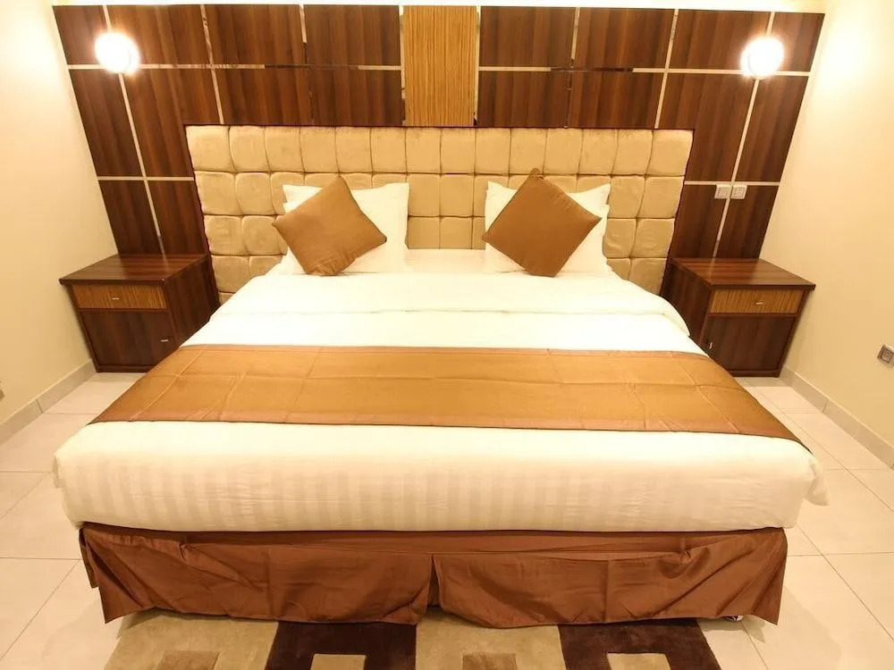 Shazha Plaza Hotel Units