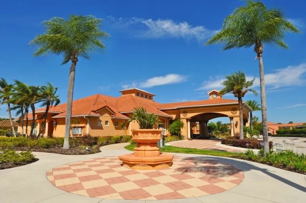 4571 Bella Vida Condo 3 Bedroom by Florida Star