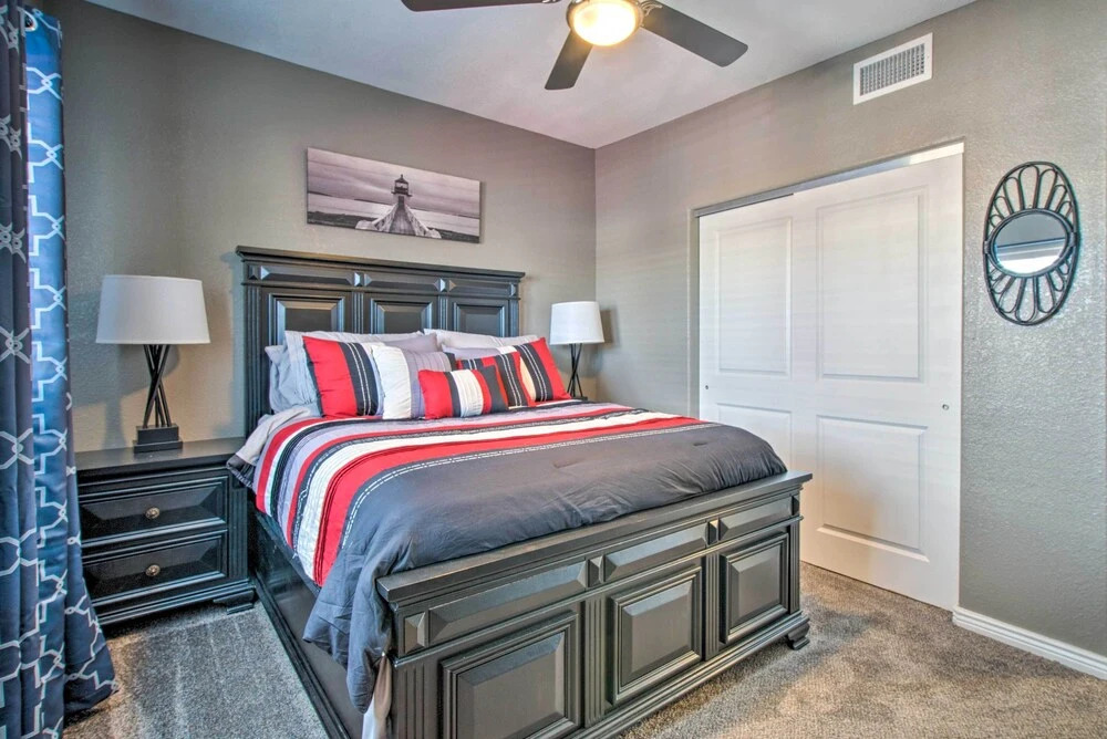 Modern El Paso Home w/ Backyard & Fire Pit!