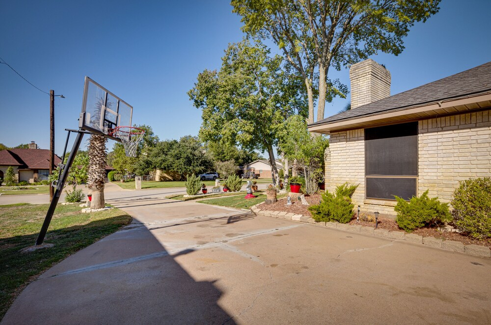 Spacious Bryan Vacation Rental w/ Pool & Patio!