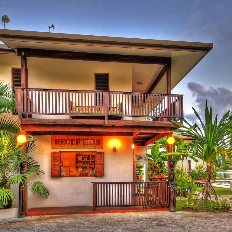 Tropicana Lagoon Apartments