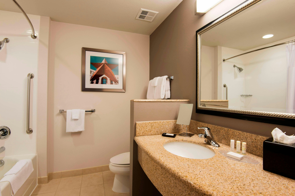 Courtyard by Marriott San Antonio North Stone Oak At Legacy