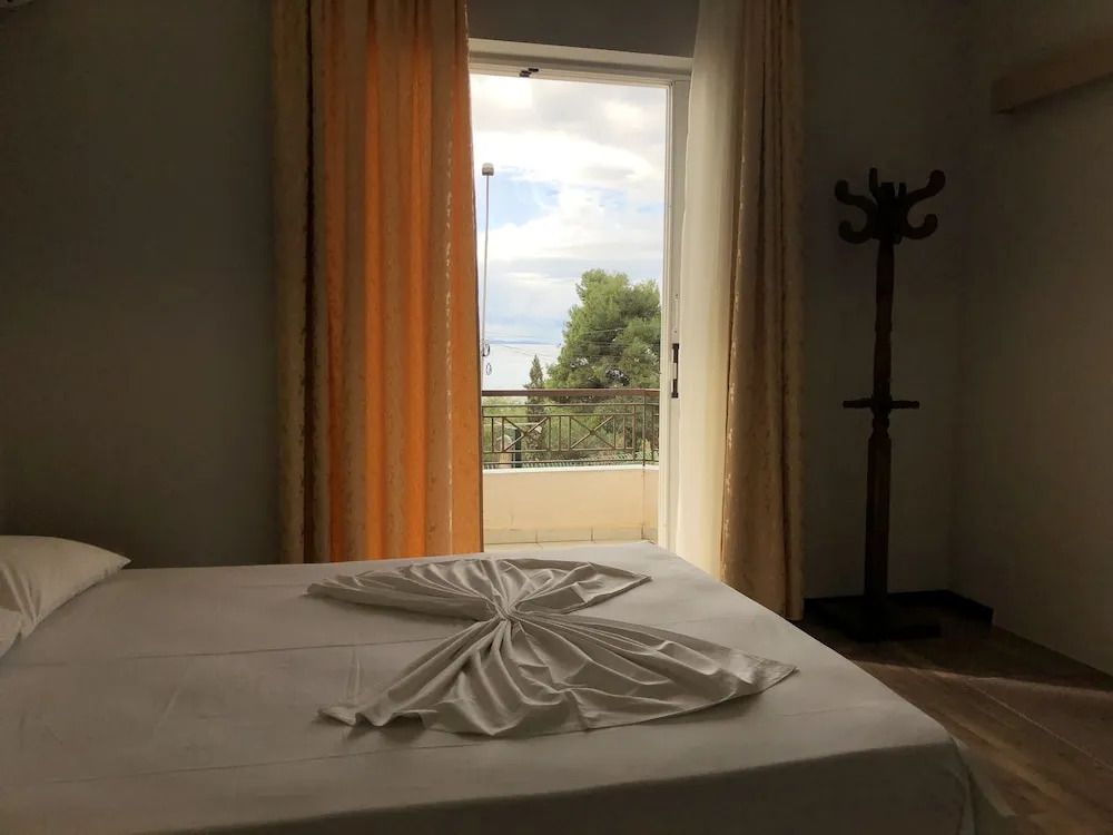 Sunkised Hotel