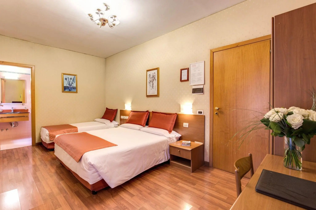 Flower Garden Hotel