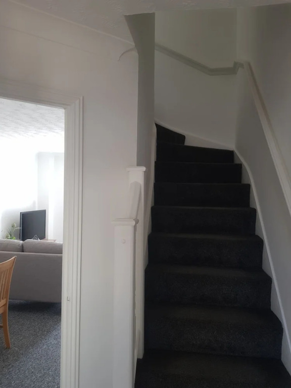Charming 2-bed House in Torquay