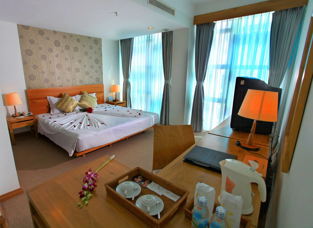 Prime New Hotel