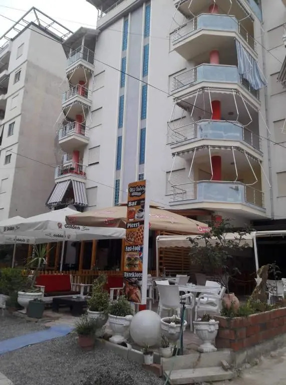 Kristal Street, 100 meters from the beach